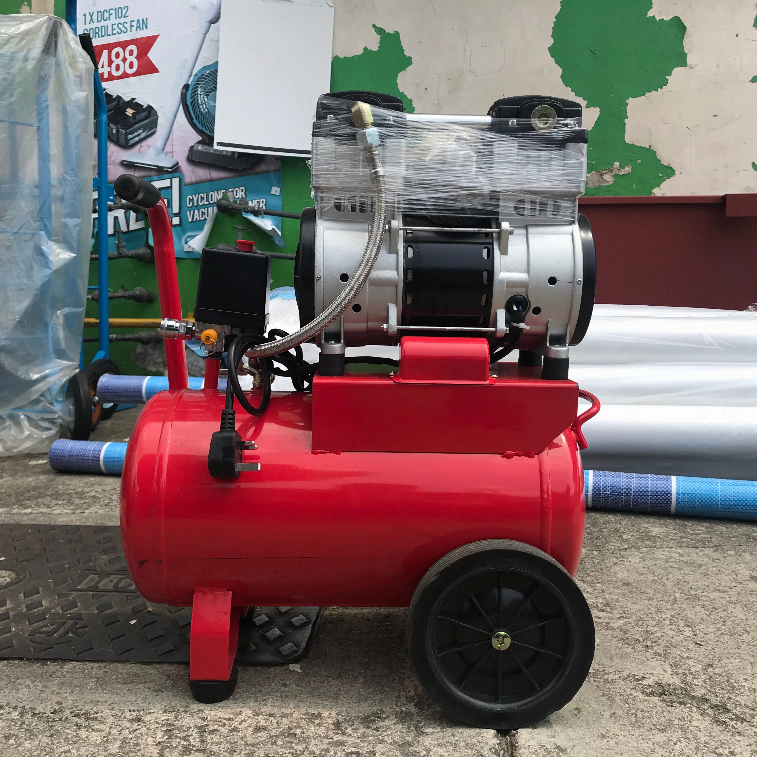 Amax Silent Air Compressor 2.5Hp 24L | Model : HDW-2002