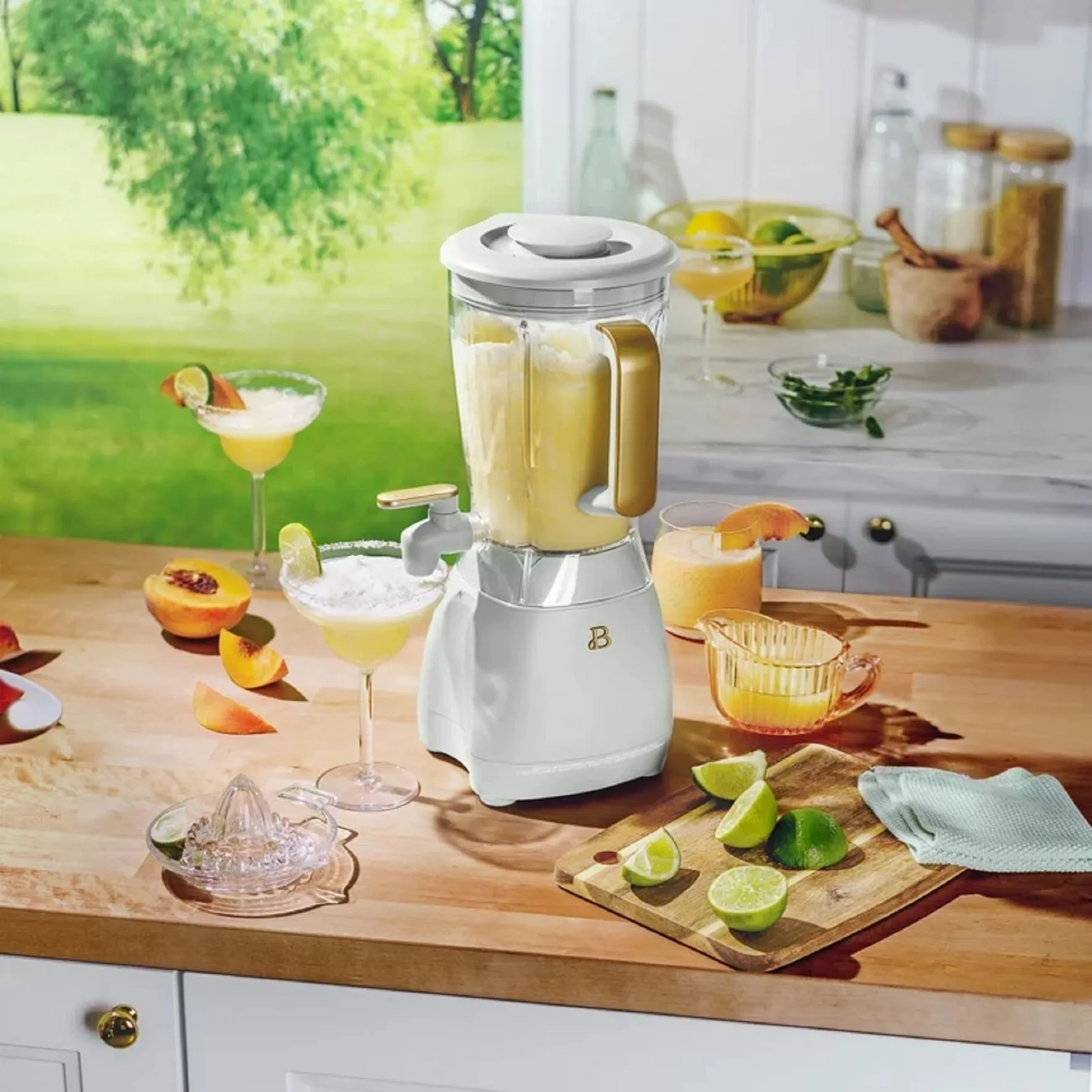 Beautiful 19260 Drew Barrymore Slush Crush 60 oz 4-Speed Frozen Drink Maker, White Icing