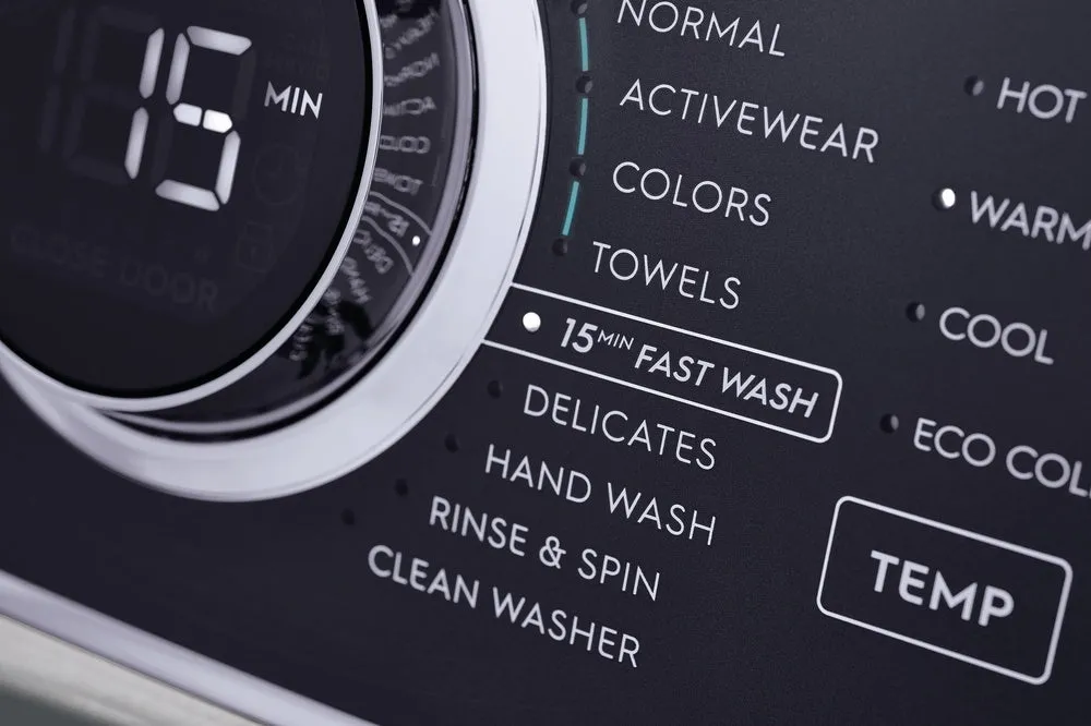 Electrolux White Front Load Steam Washer (5.2 Cu. Ft.) - ELFW7637AW