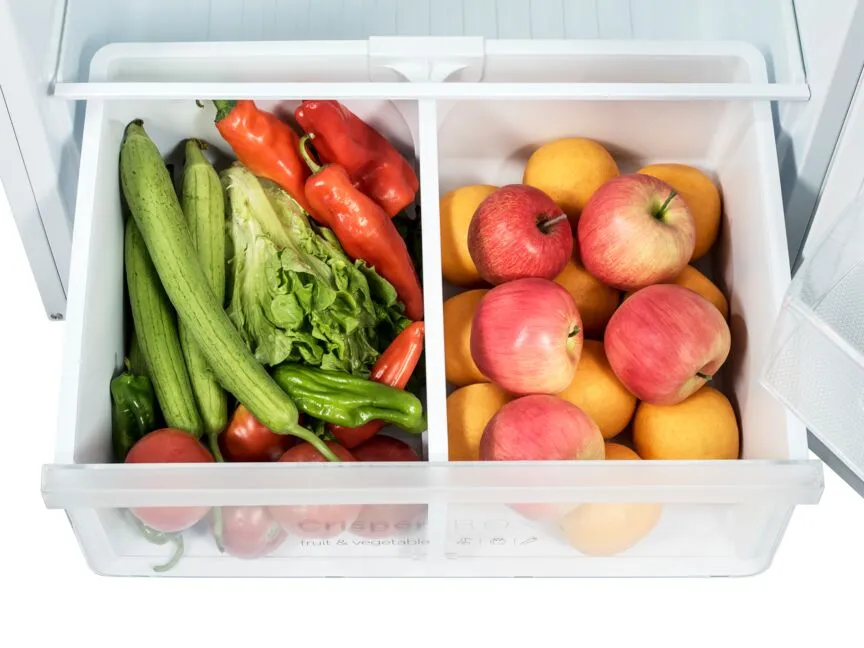 Marathon 23.4" White Top Mount Refrigerator (12.1 cu. ft.) - MFF123W