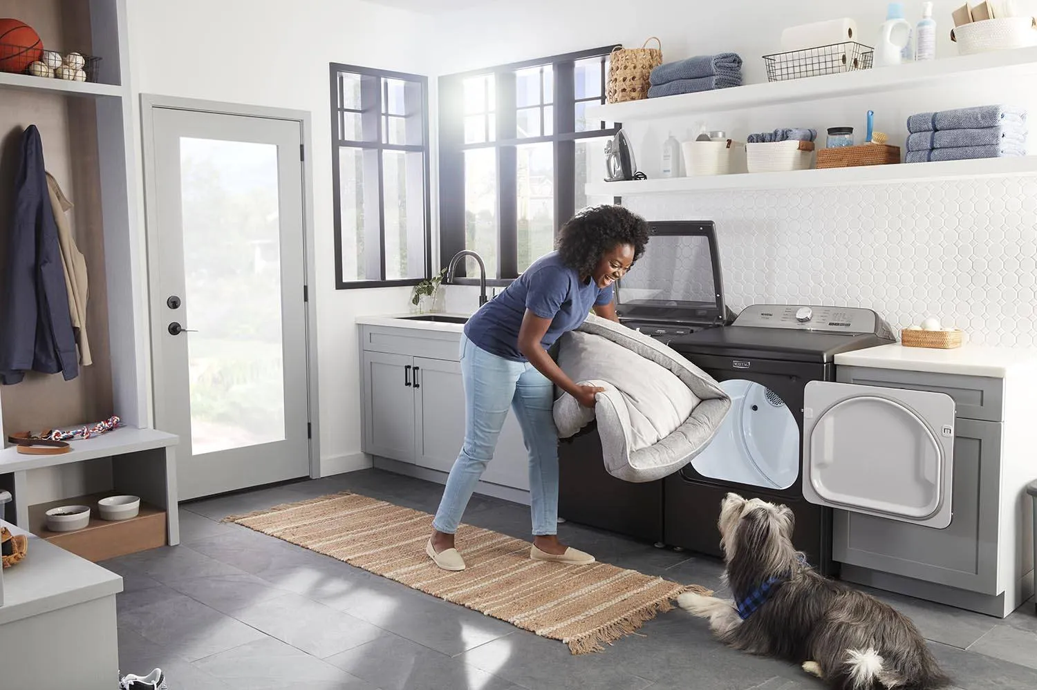 Maytag Volcano Black Top-Load Washer (5.4 cu. ft.) & Gas Dryer (7.0 cu. ft.) - MVW6500MBK/MGD6500MBK