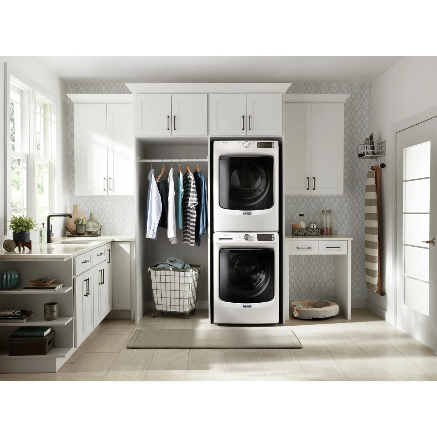 Maytag White Front-Load Washer (5.5 cu. ft.) & Gas Dryer (7.3 cu. ft.) - MHW6630HW/MGD5630HW