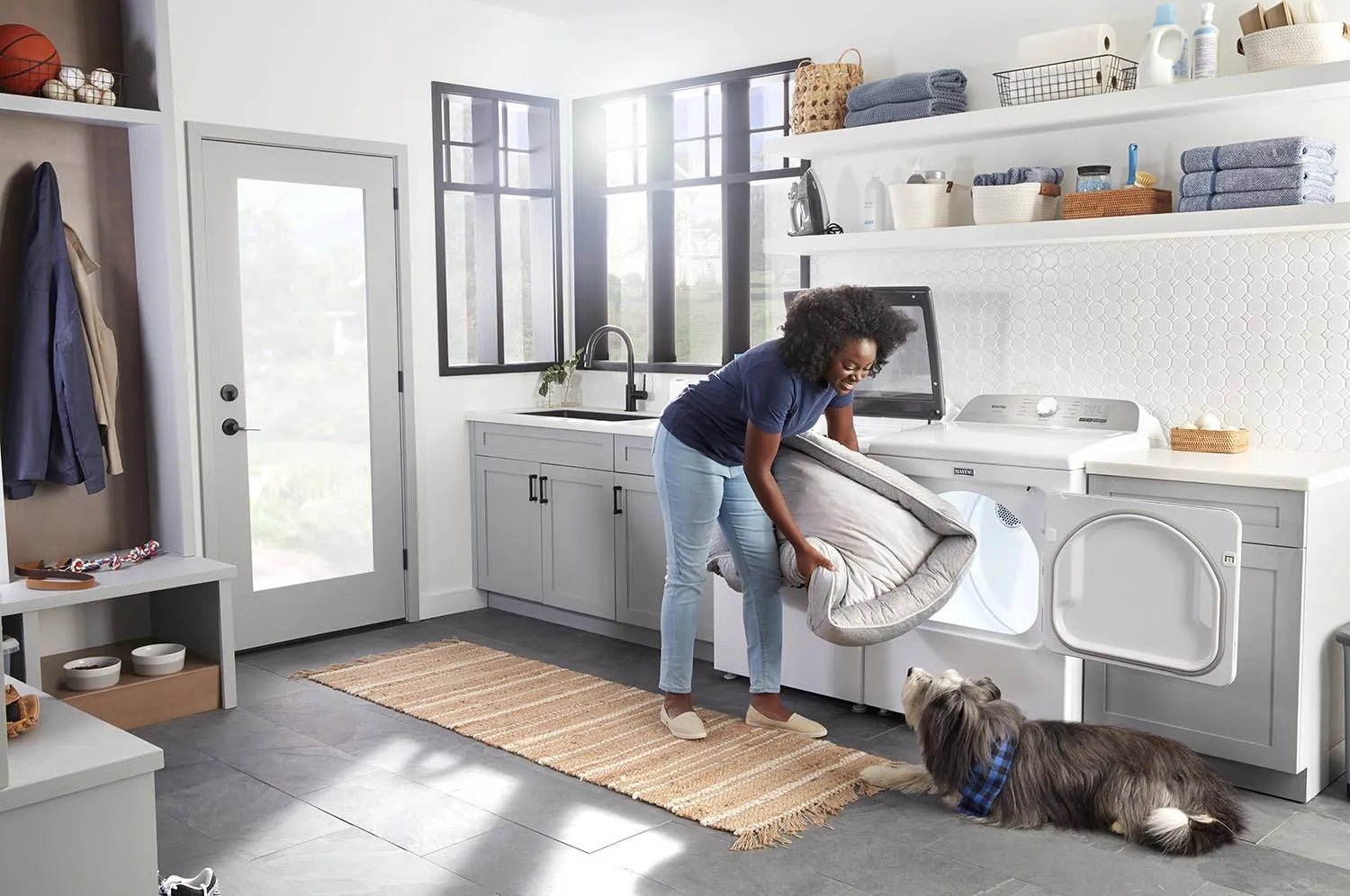 Maytag White Top-Load Washer (5.4 cu. ft.) & Electric Dryer (7.0 cu. ft.) - MVW6500MW/YMED6500MW