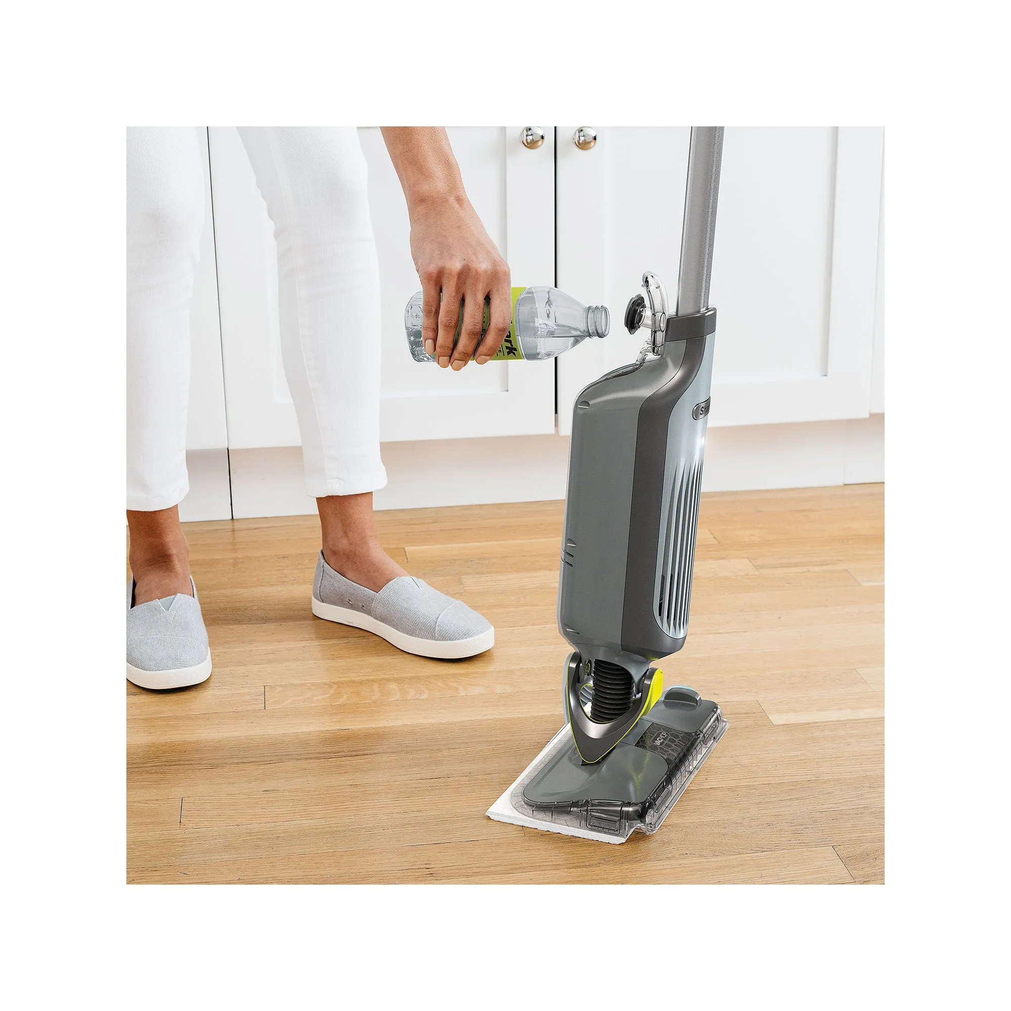 Shark VM252 VACMOP Cordless Wet/Dry Stick Vacuum
