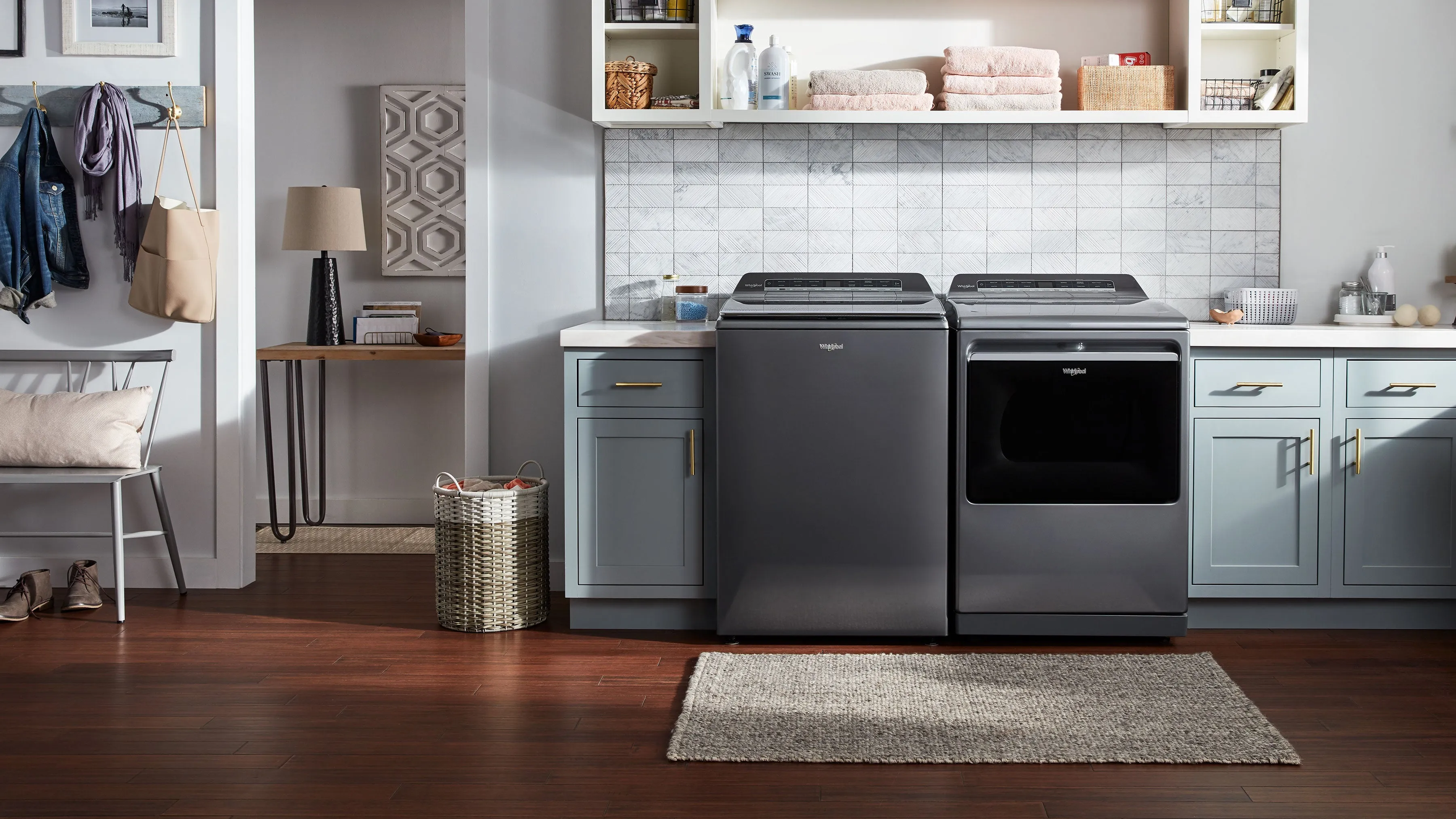 Whirlpool Chrome Shadow Top Load Washer with 2 in 1 Removeable Agitator (6.0 Cu Ft) - WTW8127LC