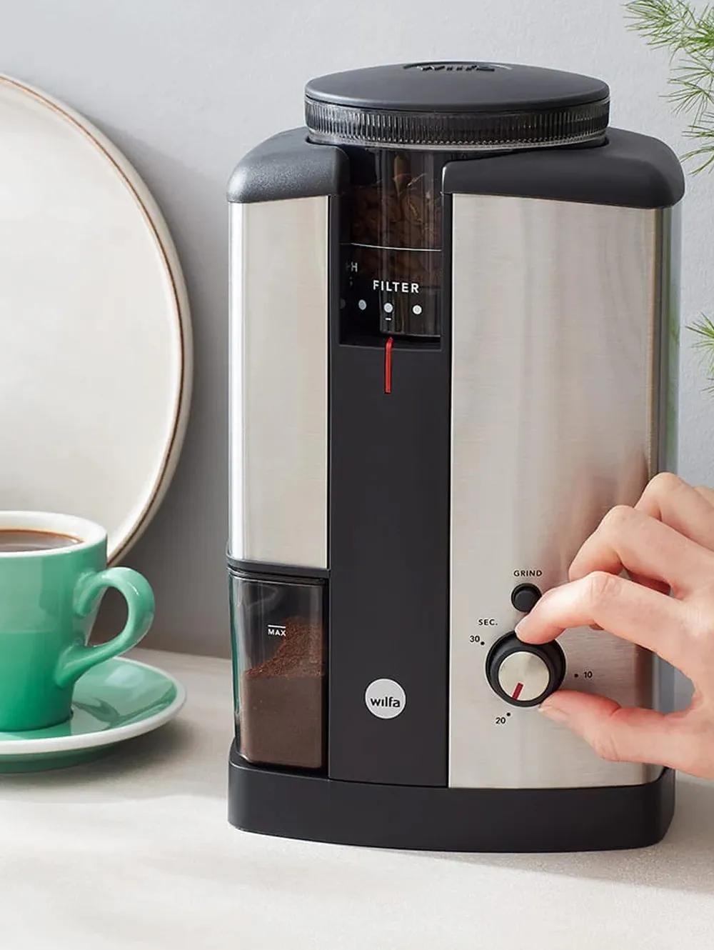 Wilfa Svart Performance Coffee Maker and free Wilfa Svart Coffee Grinder Silver